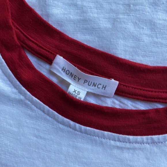 Honey Punch Seniors Graphic Varsity Tee XS - Picture 3 of 3